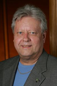 Klik p� billedet for at se skuespillerens profil